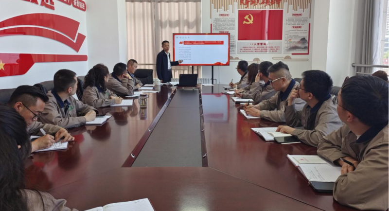 恪守“六大紀律” 筑牢思想根基——集團黨委委員、紀委書記赴朝物開投公司黨支部講授專題黨課